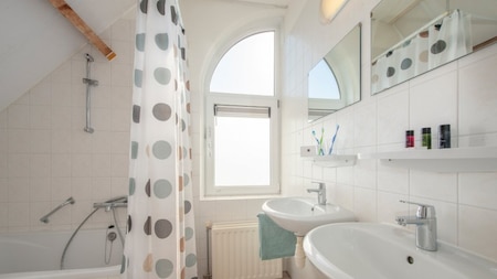 Badkamer - Roompot Noordzee Résidence de Banjaard Badkamer - Roompot Noordzee Résidence de Banjaard