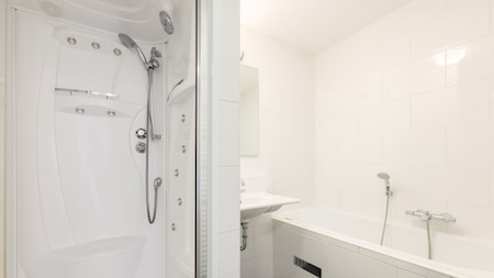 Badezimmer - Roompot Nautisch Centrum Scheveningen