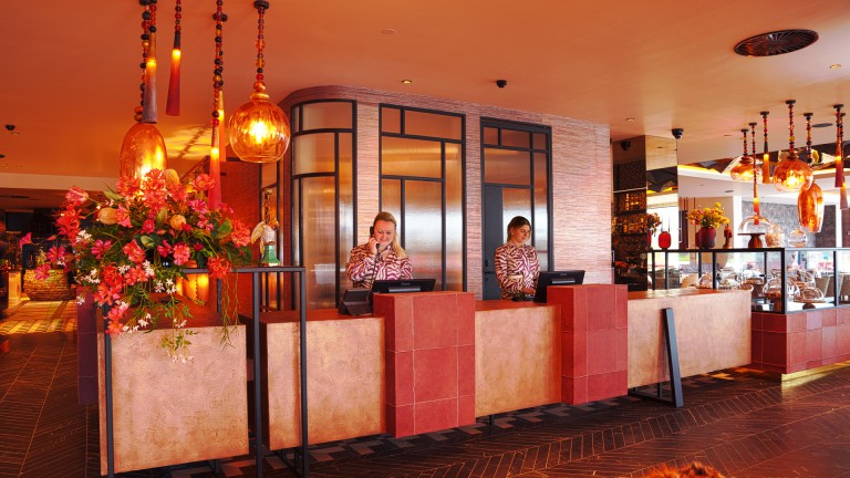 Receptie - Van der Valk Hotel Nuland - 's-Hertogenbosch