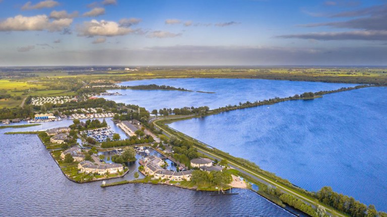 Luchtfoto - Landal Waterresort Blocksyl