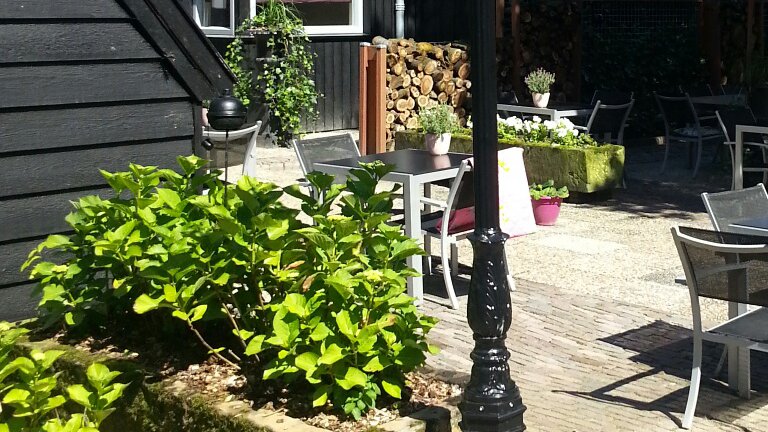 Terras - Boutique Hotel en Boerderij restaurant De Gloepe