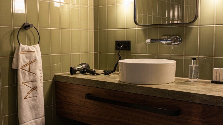 Executive-Zimmer mit Kanalblick – Hotel MAI Amsterdam