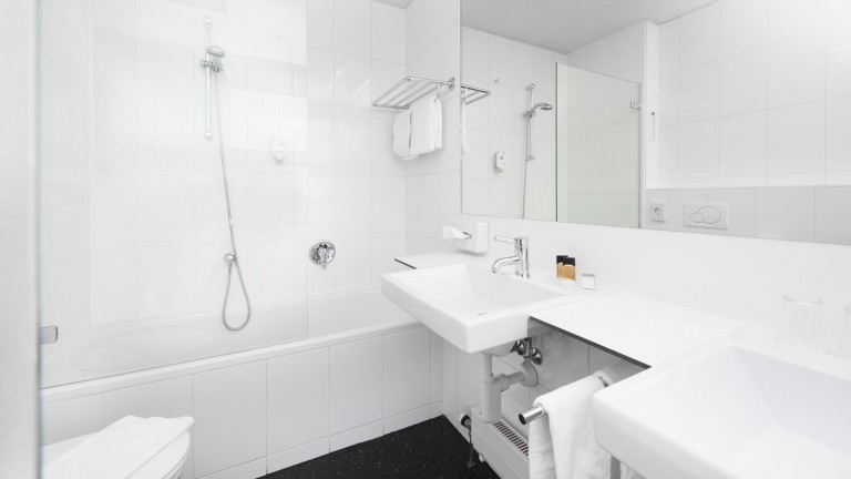 Badkamer - Parkhotel Hall