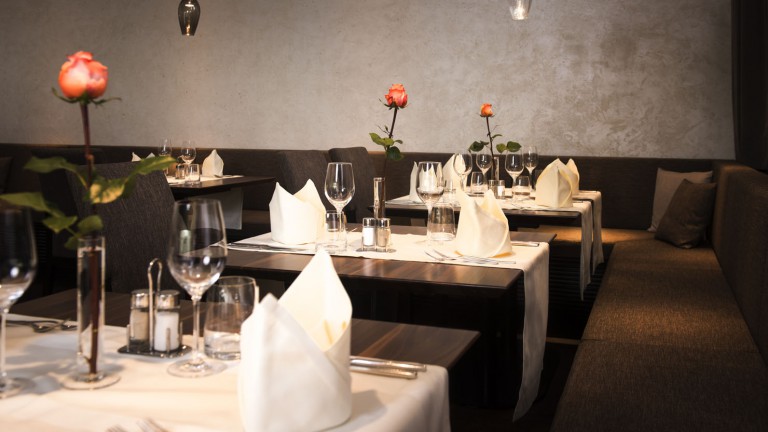 Restaurant - Parkhotel Hall