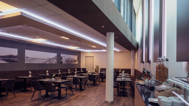 Restaurant van Plaza Premium Den Haag City Center
