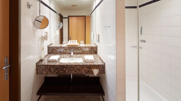 Standardzimmer Alpenwohnung S – Das Alpenhaus Kaprun