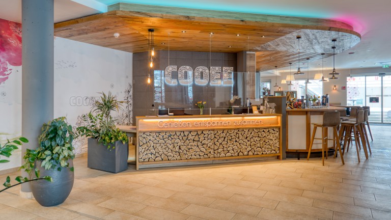 Receptie - COOEE alpin Hotel Bad Kleinkirchheim