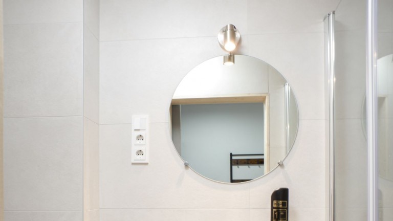 Kleines Doppelzimmer – Übernachtung mit Frühstück bei den Herren von Valkenburg