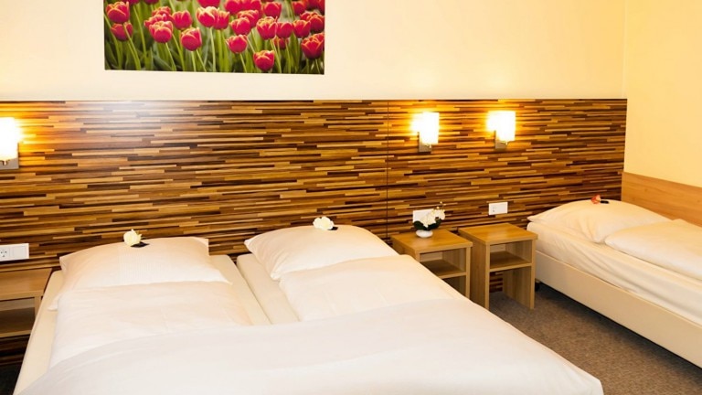Driepersoonskamer - City Partner Hotel Central Wuppertal