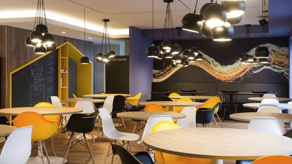 Ontbijtruime - ibis Styles Haarlem City