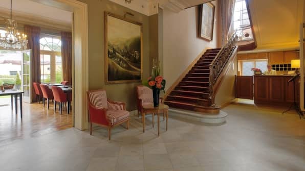 Hal - La Villa des Fleurs