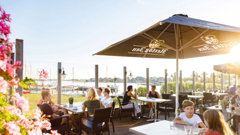 Terrasse - RCN Vakantiepark de Potten