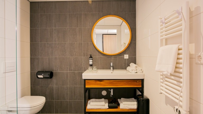 Familienzimmer mit Küche – Hotel Marktstad