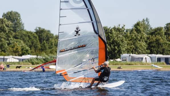 Surfen - RCN Vakantiepark de Schotsman