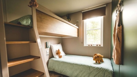 Slaapkamer - RCN Vakantiepark de Flaasbloem