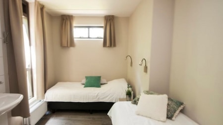 Schlafzimmer - RCN Vakantiepark de Flaasbloem