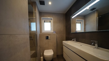 Badezimmer - AAAAKüche - EuroParcs Kaatsheuvel