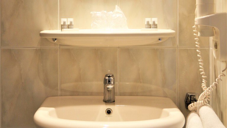 Comfort tweepersoonskamer met balkon - Hotel en Restaurant van Saaze