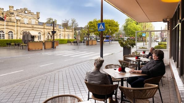 Terras - Dormio Wijnhotel Valkenburg