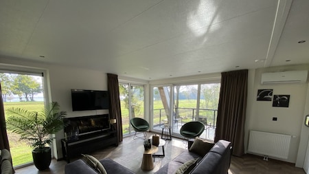 Wohnzimmer - EuroParcs Zuiderzee