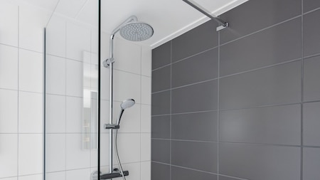 Badkamer - Roompot Lakeside Resort Brielle Badkamer - Roompot Lakeside Resort Brielle