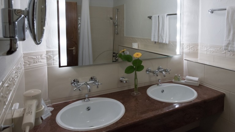 Suite superior Waldseite - Hotel Vier jahreszeiten am Schluchsee