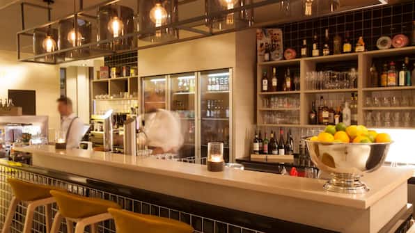 Bar - CROSS INN Osnabrück by Hackmann
