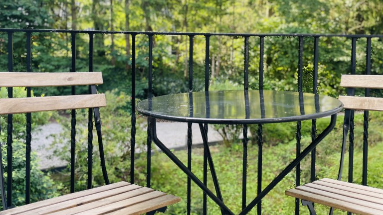 Terras balkon kamer - Landgoedhotel Villa Vennendal