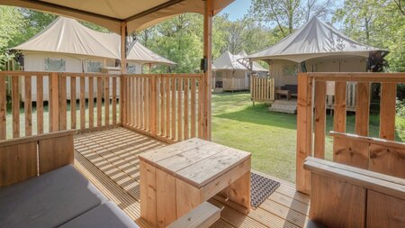 Veranda - RCN Vakantiepark de Noordster