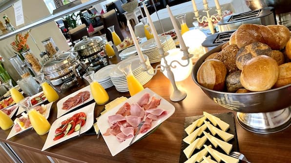 Frühstück - Baums Rheinhotel