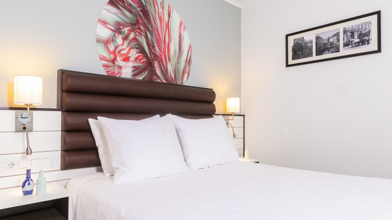 Small queensize kamer - Golden Tulip Hotel Central