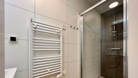 Badezimmer - Roompot Bospark t Wolfsven