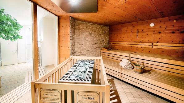 Sauna - ACHAT Hotel SchreiberHof Aschheim