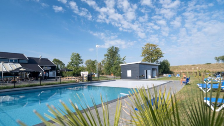 Pool - Vakantiepark De Zeeuwse Parel