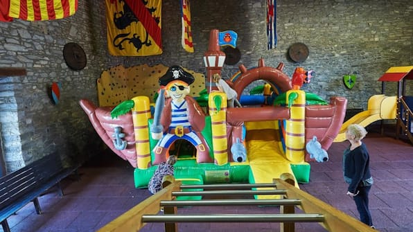 Indoor-Spielplatz - Vakantiepark Les Etoiles