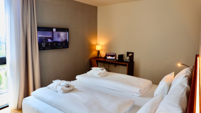 Superior-Zimmer – Medien-Markenzeichen-Kollektion von Windham Hotel