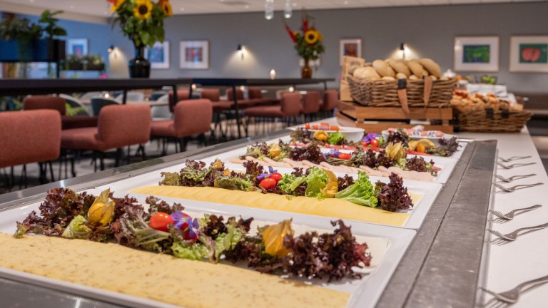 Ontbijtbuffet - Postillion Hotel Utrecht Bunnik