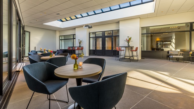 Binnentuin - Postillion Hotel Utrecht Bunnik