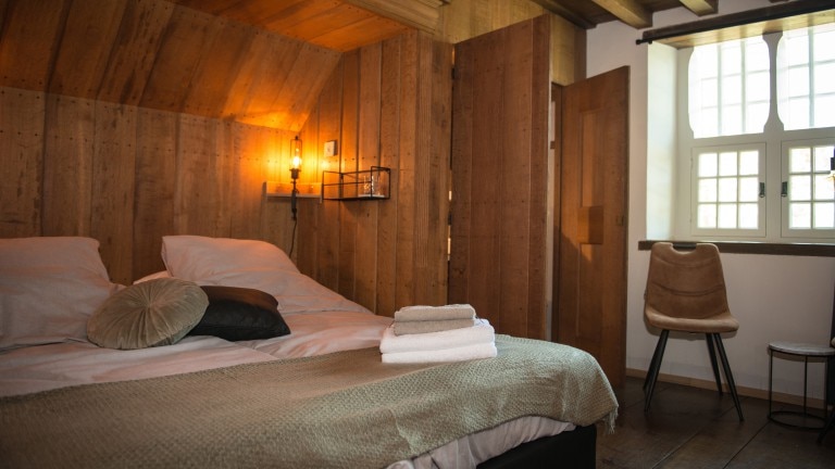 Van Herlaar kamer - Bed and Breakfast Kasteel van Ammersoyen