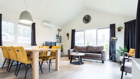 Wohnzimmer - TopParken Recreatiepark Beekbergen