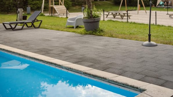 Zwembad - Zicht op Twente