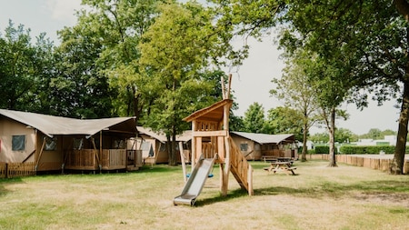 Außenansicht - Vakantiepark Dierenbos