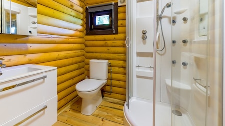 Badkamer - Recreatiepark de Voorst Badkamer - Recreatiepark de Voorst