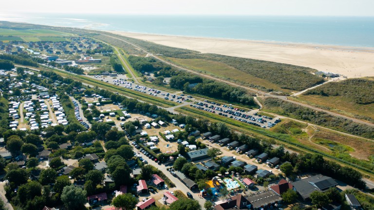 Luchtfoto - RCN Vakantiepark Toppershoedje - Hotelaccommodaties