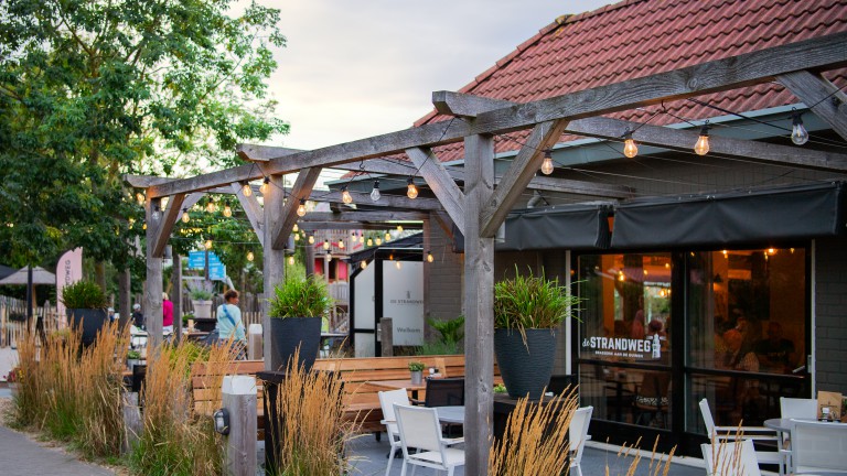 Terrasse - RCN Vakantiepark Toppershoedje