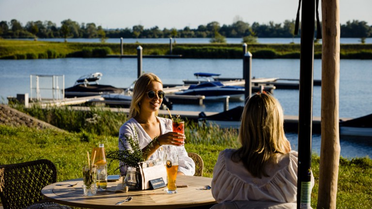 Terras - Parc Maasresidence Thorn
