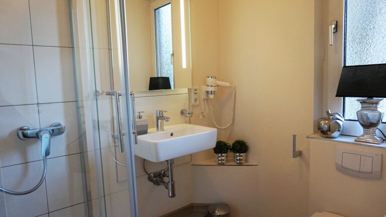 Standardzimmer – Hotel Restaurant Hackmann-Atter