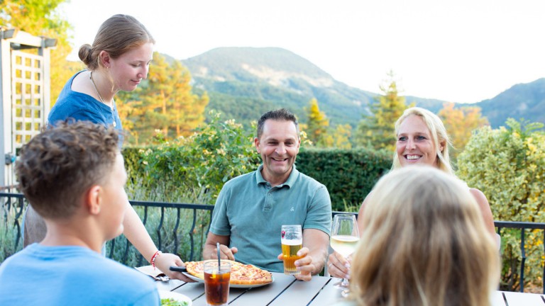 Terrasse - RCN Camping Les Colline de Castellane