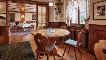 Restaurant Gaststube - Hotel Hochfirst powered by H24
