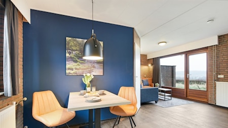 Wohnzimmer - Summio Vakantiepark Reevallis